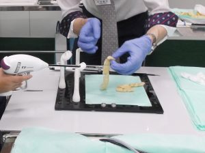 高周波切開装置体験コーナー