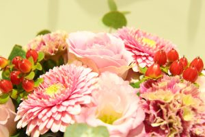 11月のお花 いい夫婦の日(11月22日)アレンジ②