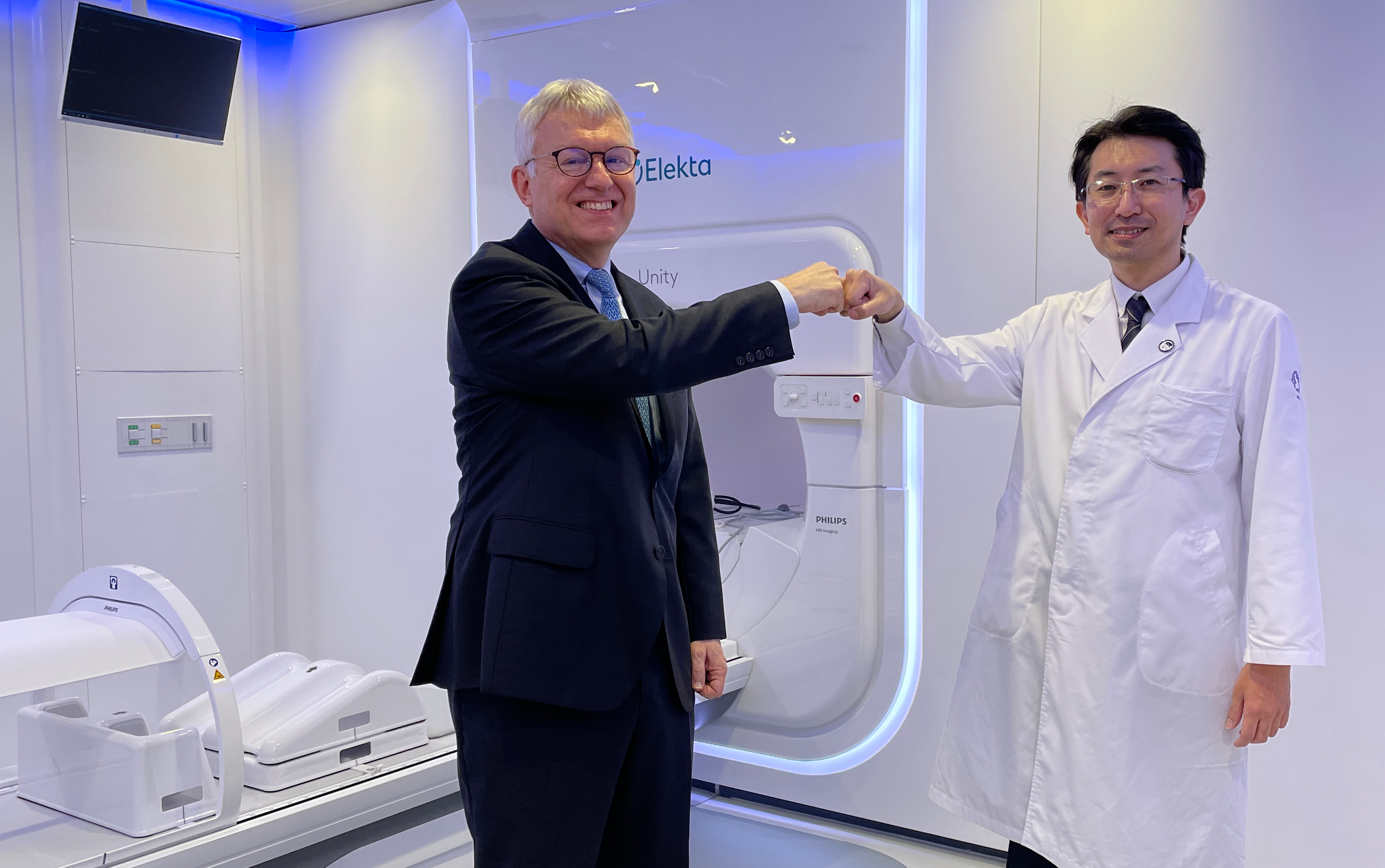 MR一体型放射線治療装置Elekta Unity、一例目の治療が行われました